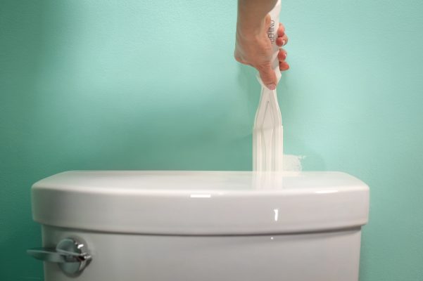 best way to paint behind a toilet